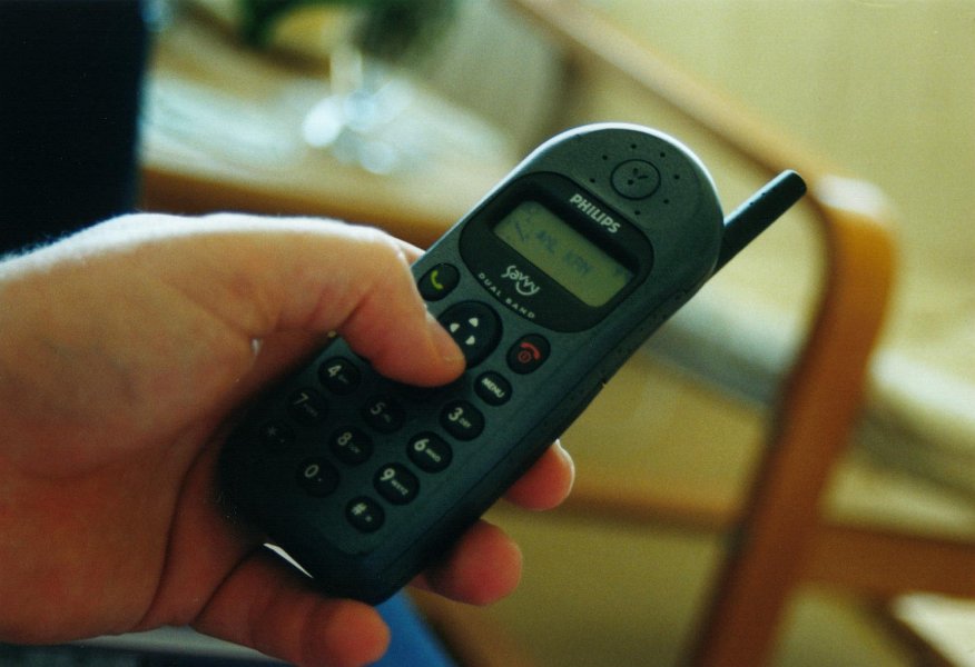 2001 05 mobiel